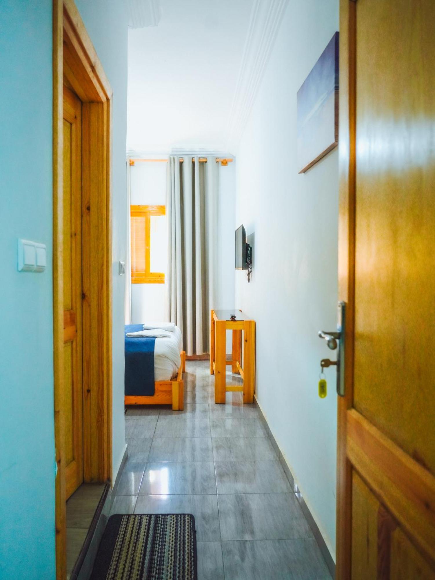 Fyndy Hotel Дакла Екстериор снимка